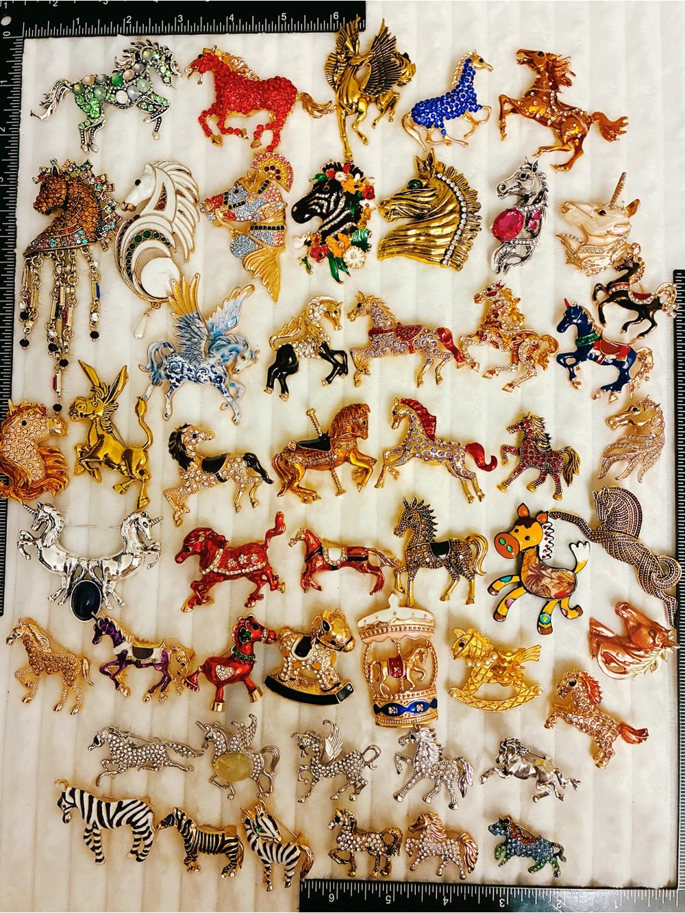50 Pc Horse Unicorn Brooch Pin Lot Rhinestone Enamel Pegasus Carousel Jewelry